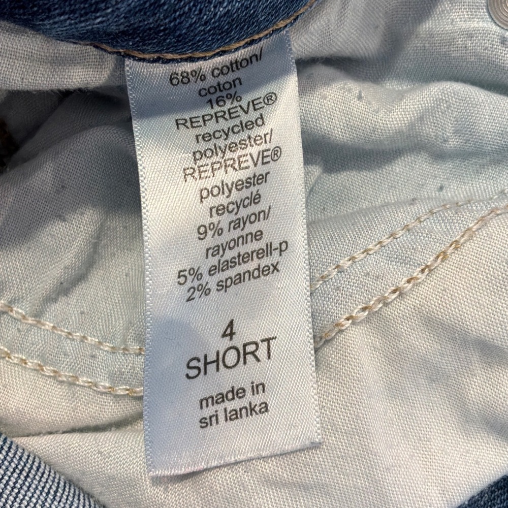 Edgely Womens Distressed Flare Jeans Medium Wash Blue Ripped Size 4 Short - Picture 5 of 5